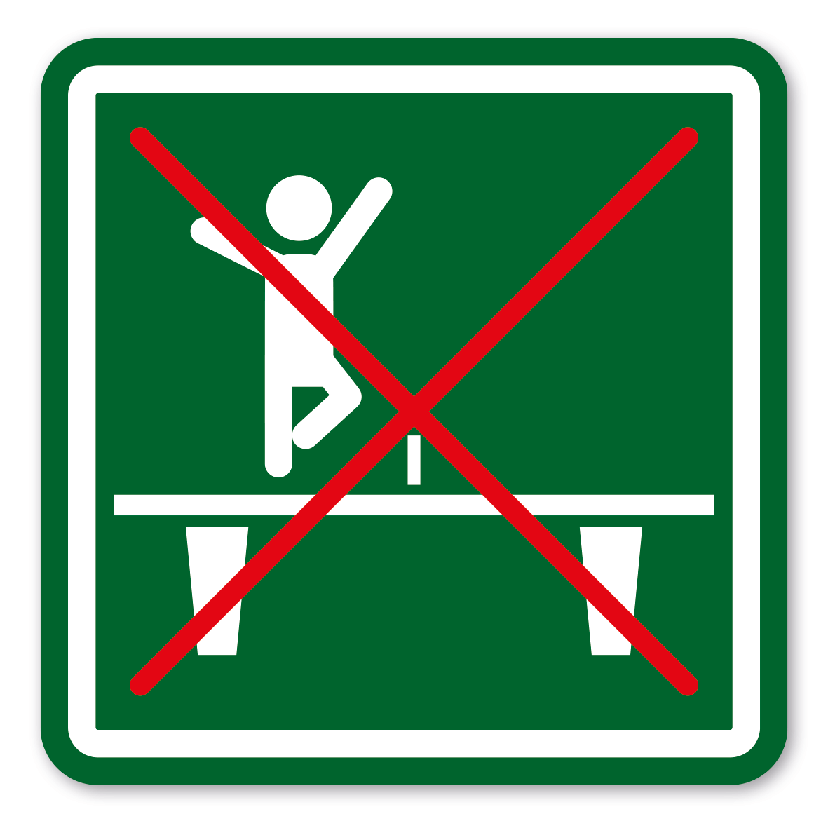 SP-03-P79 – Nicht auf die Tischtennisplatte steigen